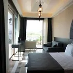 Hotel Kronos 3*