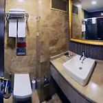Hotel Kronos Golbası