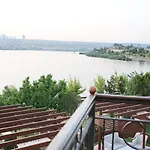 Hotel Kronos Golbası