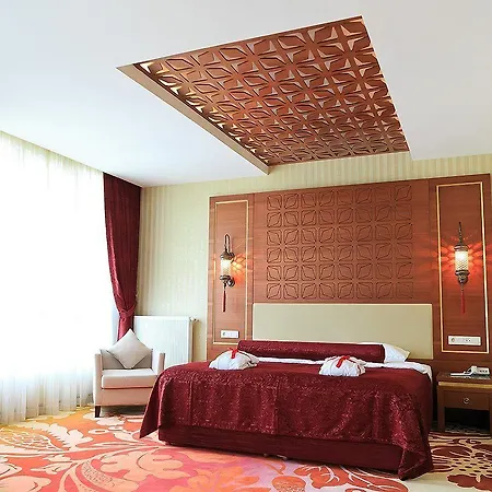 Hotel Kronos Golbası
