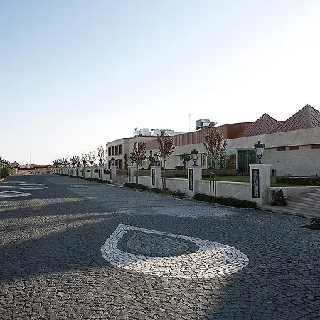 Kronos Hotel