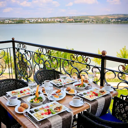 Ξενοδοχείο Kronos Golbası