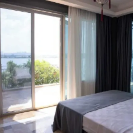 Kronos Hotel Golbası