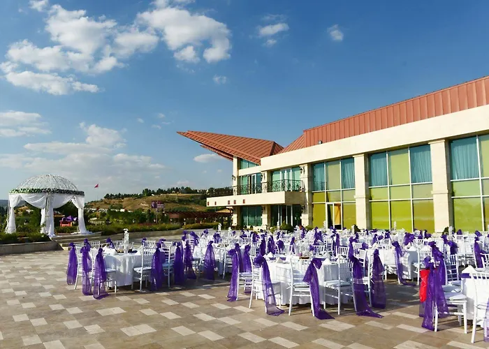 Hotel Kronos Golbası