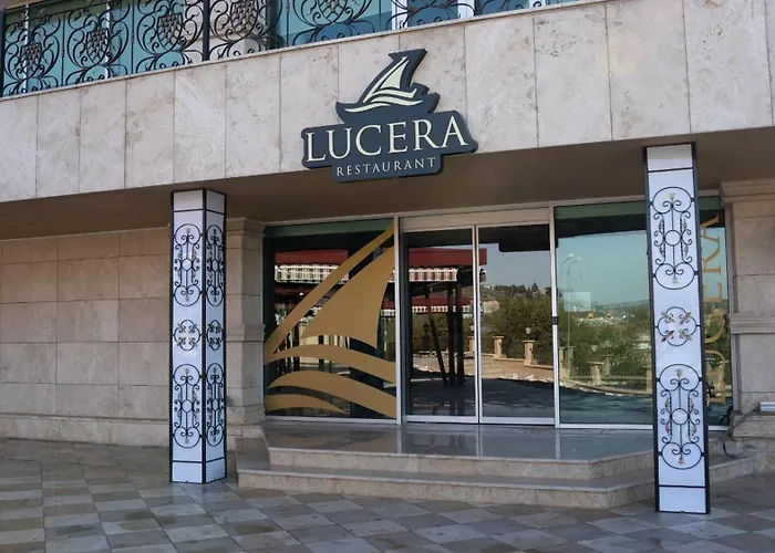 Kronos Hotel Golbası